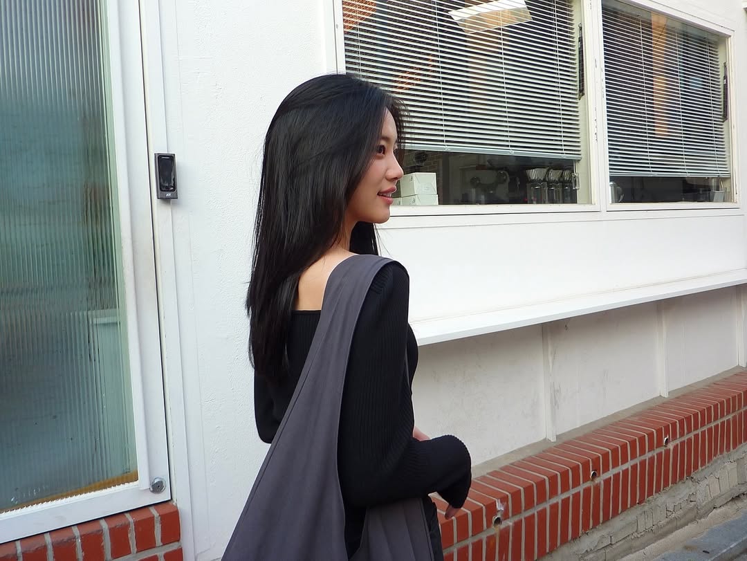 Hong Hwa Yeon public/images/actor/images/Hong Hwa Yeon-2469.jpeg